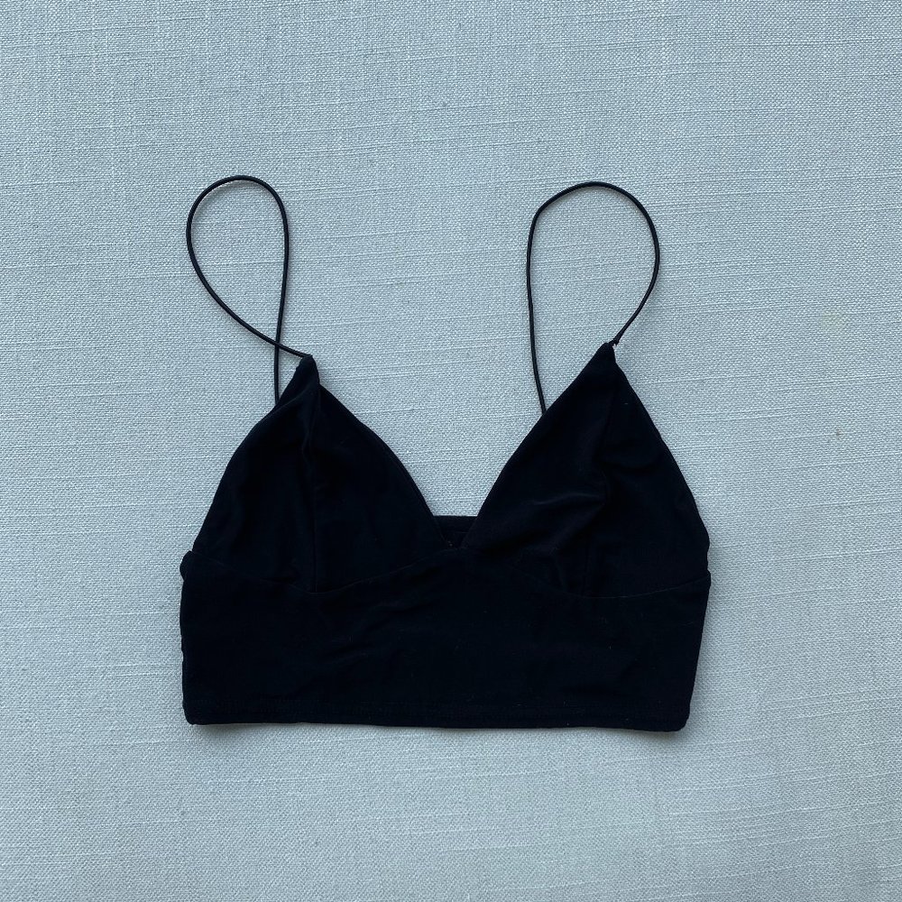 Prettylittlething Black Cropped Bralette Top